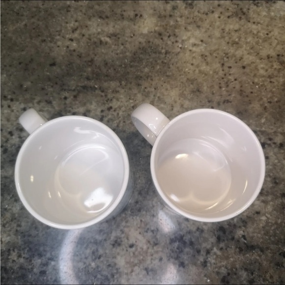 Walt Disney Lot of 2 Mickey & Minnie Mugs 1986 Made In Japan And Korea 350ml. - Picture 3 of 7